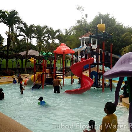 Tubod Flowing Water Resort Minglanilla Eksteriør billede