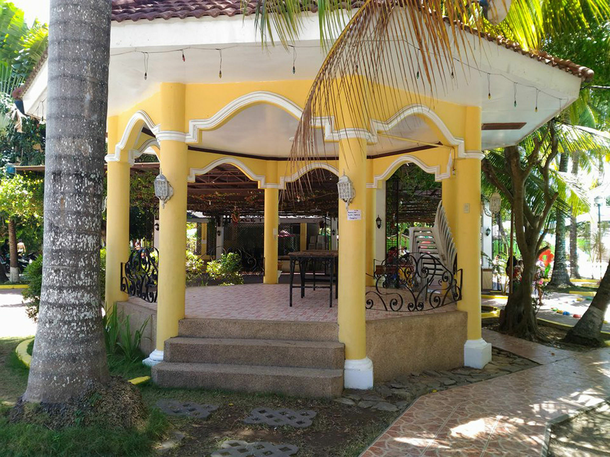 Tubod Flowing Water Resort Minglanilla Eksteriør billede